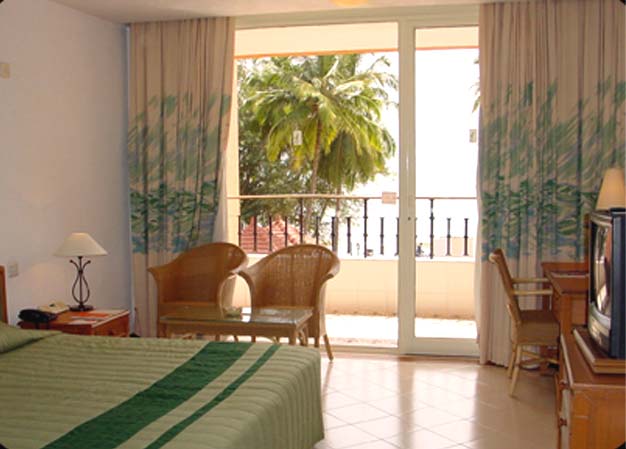 Bedroom of Cidade de Goa Resort