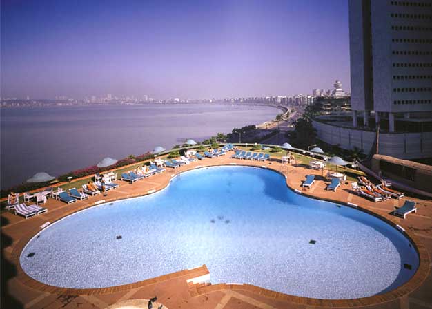 Swimming Pool of Oberoi Hotel Mumbai