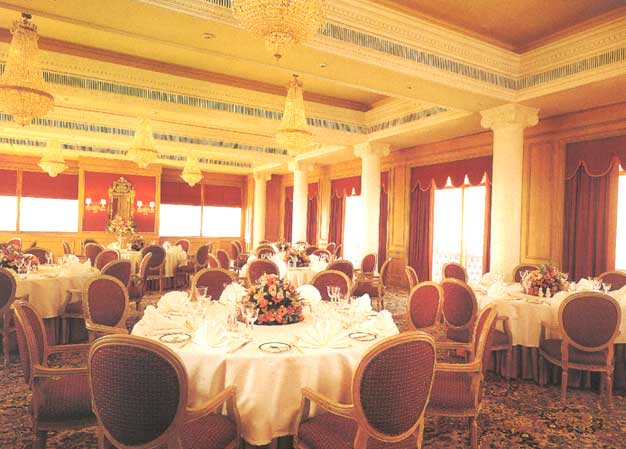 Restaurant of Hotel Taj Mahal Mumbai